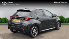 Toyota Yaris 1.5 Hybrid Dynamic 5dr CVT Hybrid Hatchback